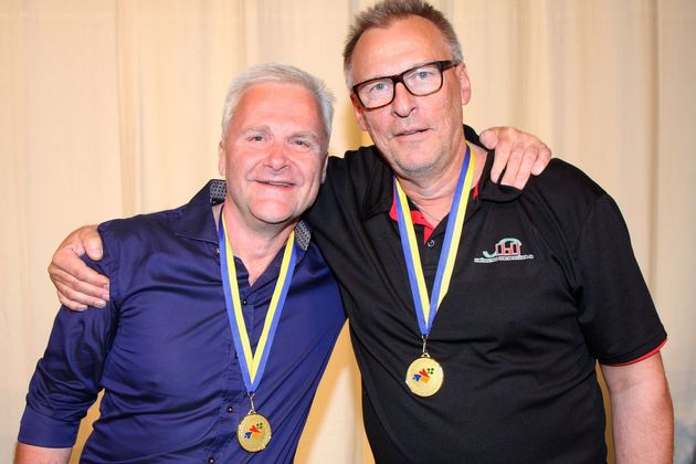 Guld: Jöns Johansson och Kjell Carlsson