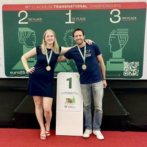 Glada guldmedaljörer, Ida Grönkvist och Andrea Manno Foto: Privat