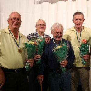 Lag-SM för veteraner vanns av Fem tillsammans. Från vänster Sven-Åke Bjerregård, Christer Bjäring, Tommy Gullberg, Johnny Östberg och Anders Morath.